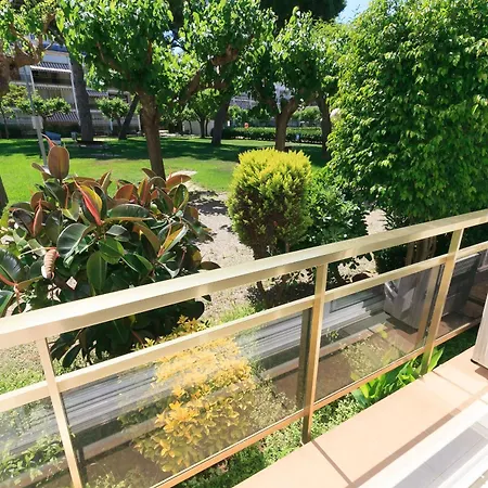 Uhc Reus Camp I Mar Appartement Salou